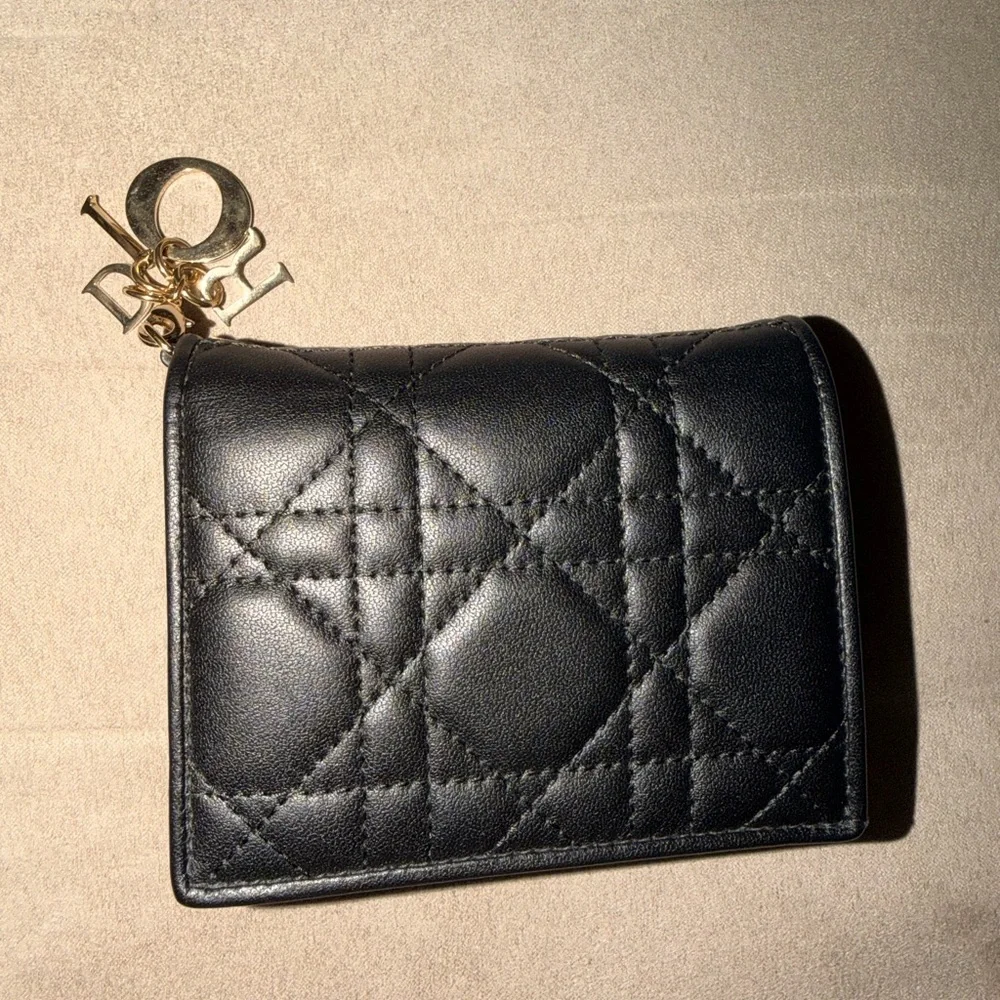 Dior chic wallet